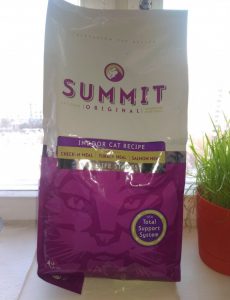 Отзыв о сухом корме для кошек Summit
