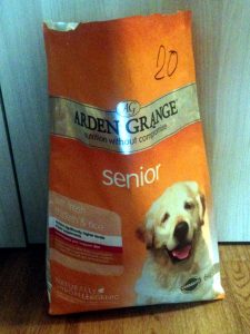 Корм Arden Grange для пожилых собак