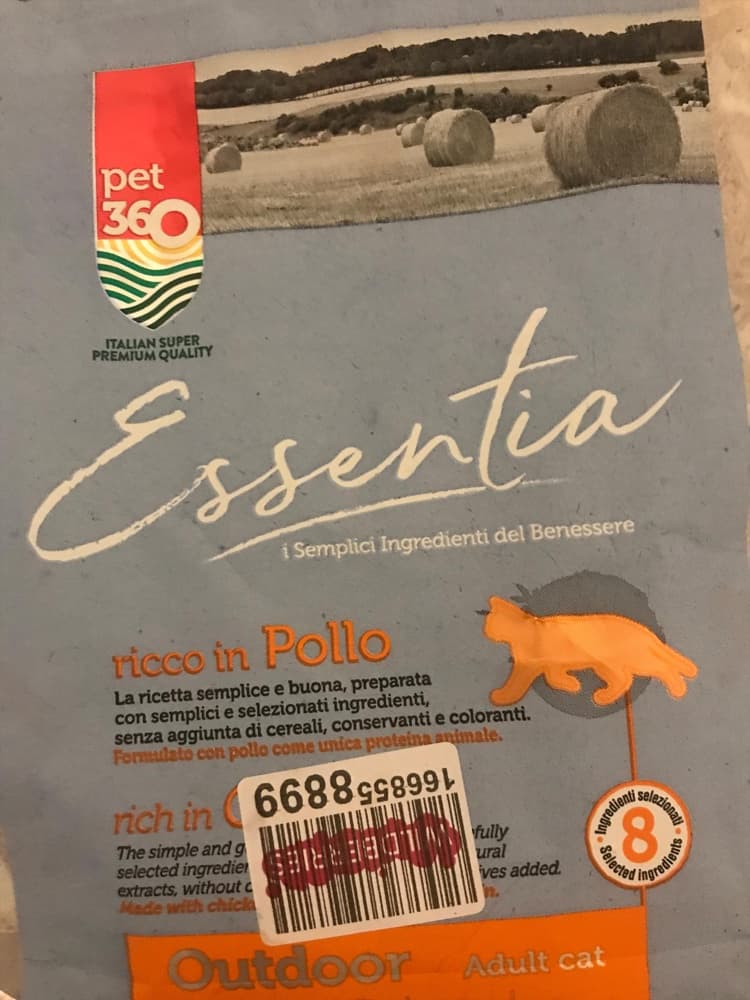 Отзыв о корме для кошек Essentia